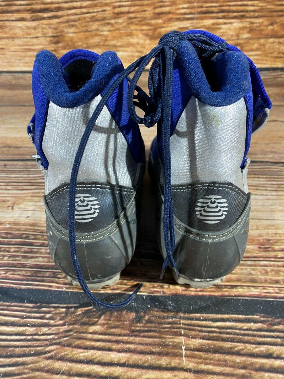 Alpina SP15 Nordic Cross Country Ski Boots Size EU40 US7.5 NNN bindings 977