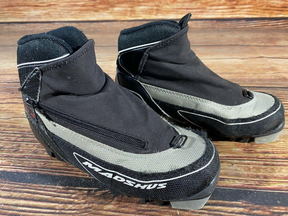 Madshus CT100 Cross Country Ski Boots Classic NNN EU 30 US 12 Kids 190mm M-147
