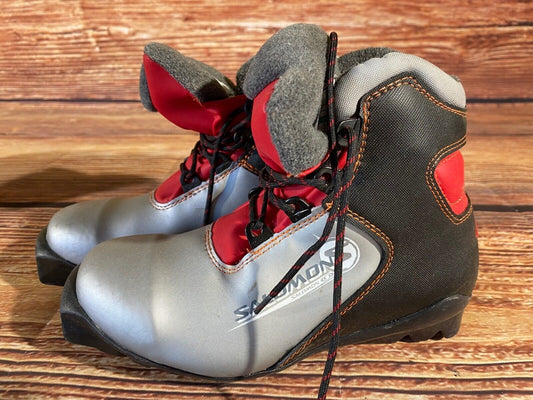 Salomon Snow Cross Country Ski Boots Classic SNS Profil EU 35.5 US 3.5 Kids S89