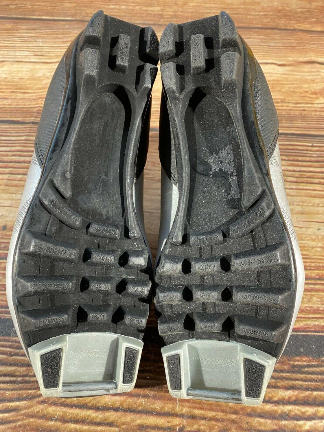 Alpina T10 Jr Nordic Cross Country Ski Boots Size EU35 US3.5 for NNN 2852