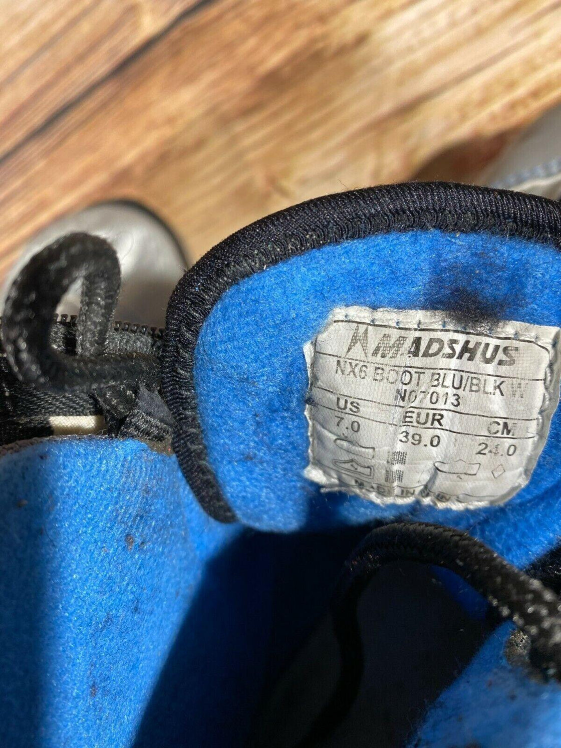 Madshus NX6 Cross Country Ski Boots Size EU39 US7 NNN Binding 1947