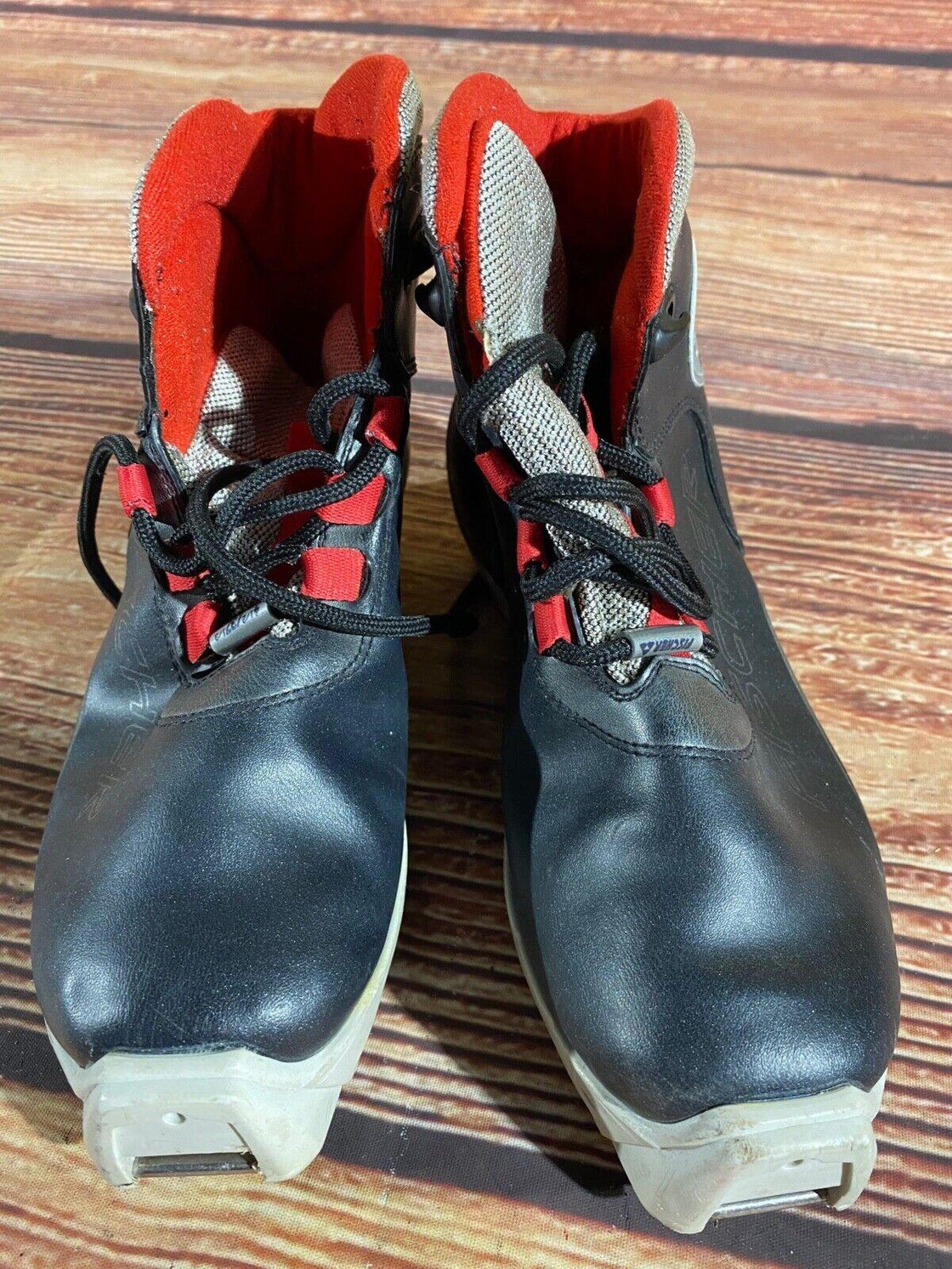 Fischer SL Sport Nordic Cross Country Ski Boots EU37 1/3 US5.5 SNS Profil 1104