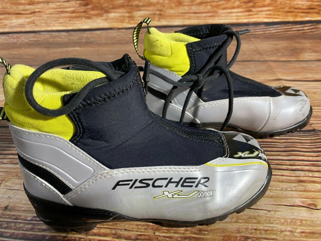 Fischer XJ Sprint Cross Country Classic Ski Boots Size EU35 US3.5 NNN 1450