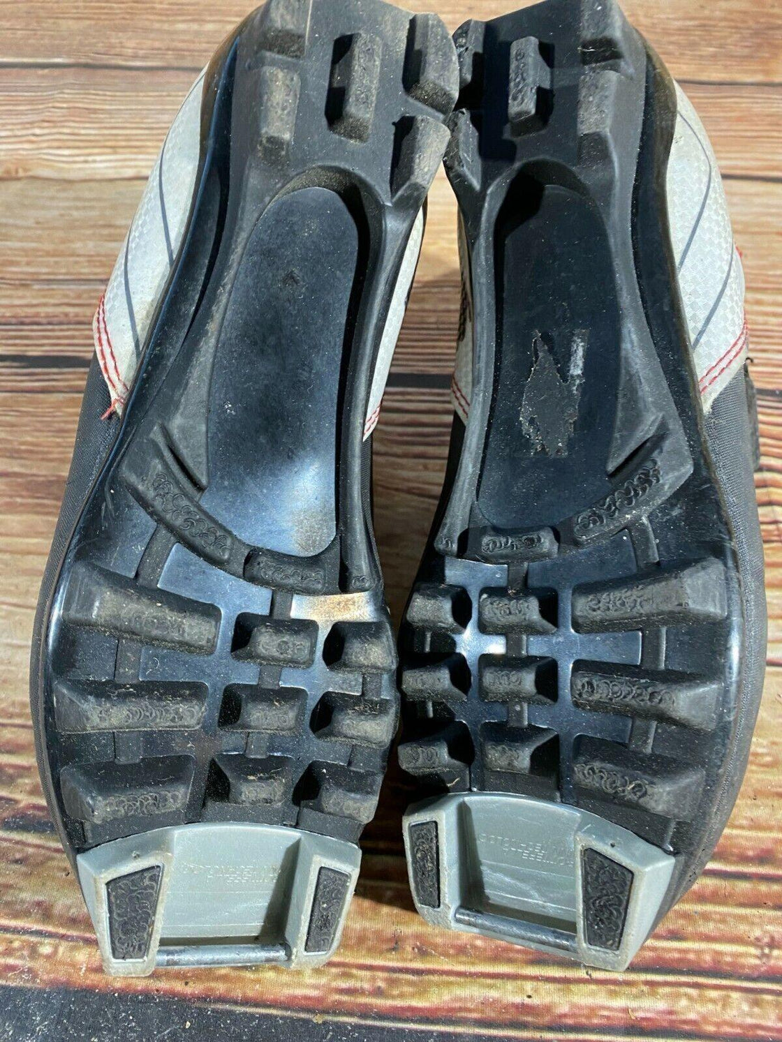 Alpina Touring Nordic Cross Country Ski Boots Size EU36 US4.5 NNN bindings 757