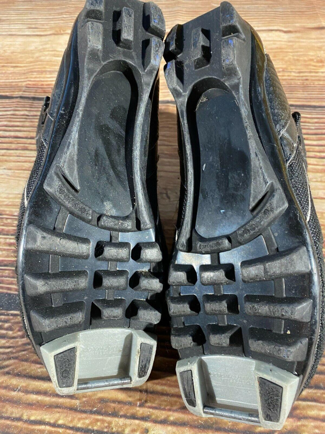 Madshus CT100 Jr Cross Country Ski Boots Size EU35 for NNN M-98