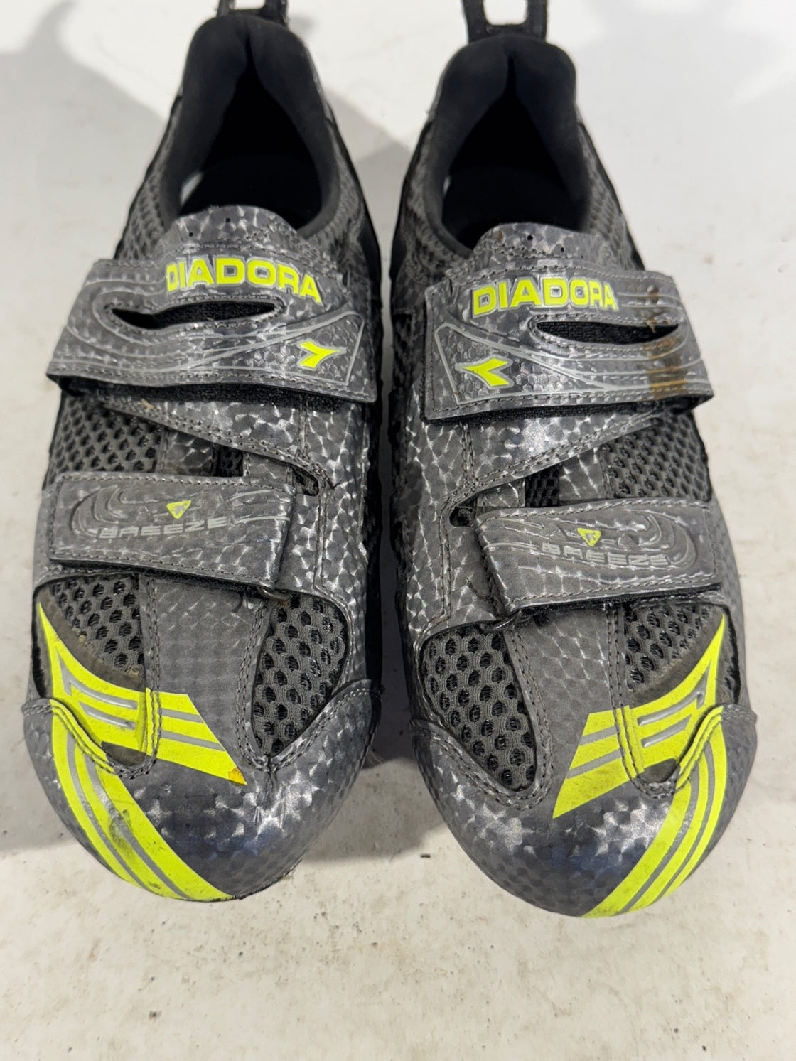 DIADORA Road Cycling Shoes 3 Bolts Size EU39 US6.5 UK6 Mondo 245 cs 1309