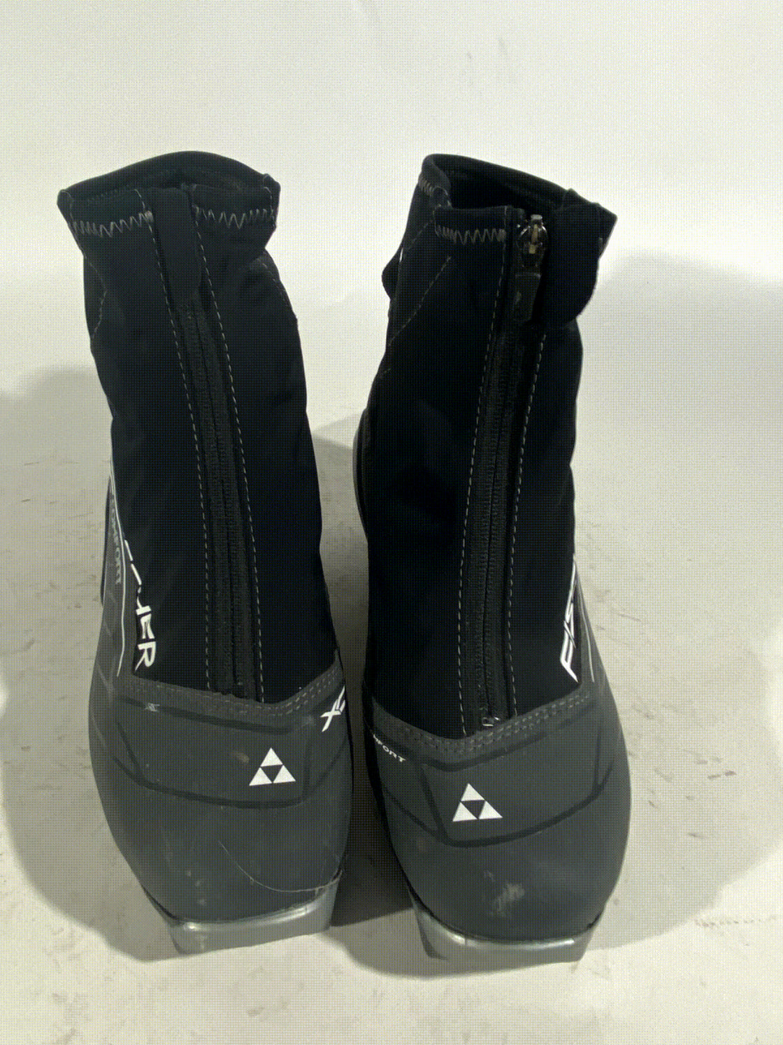 FISCHER Classic Nordic Cross Country Ski Boots Size EU43 US9.5 NNN Profil 3211