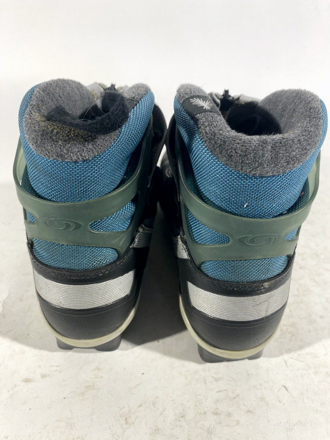 Salomon Nordic Cross Country Ski Boots Size EU38 2/3 US7 SNS Profil  3233