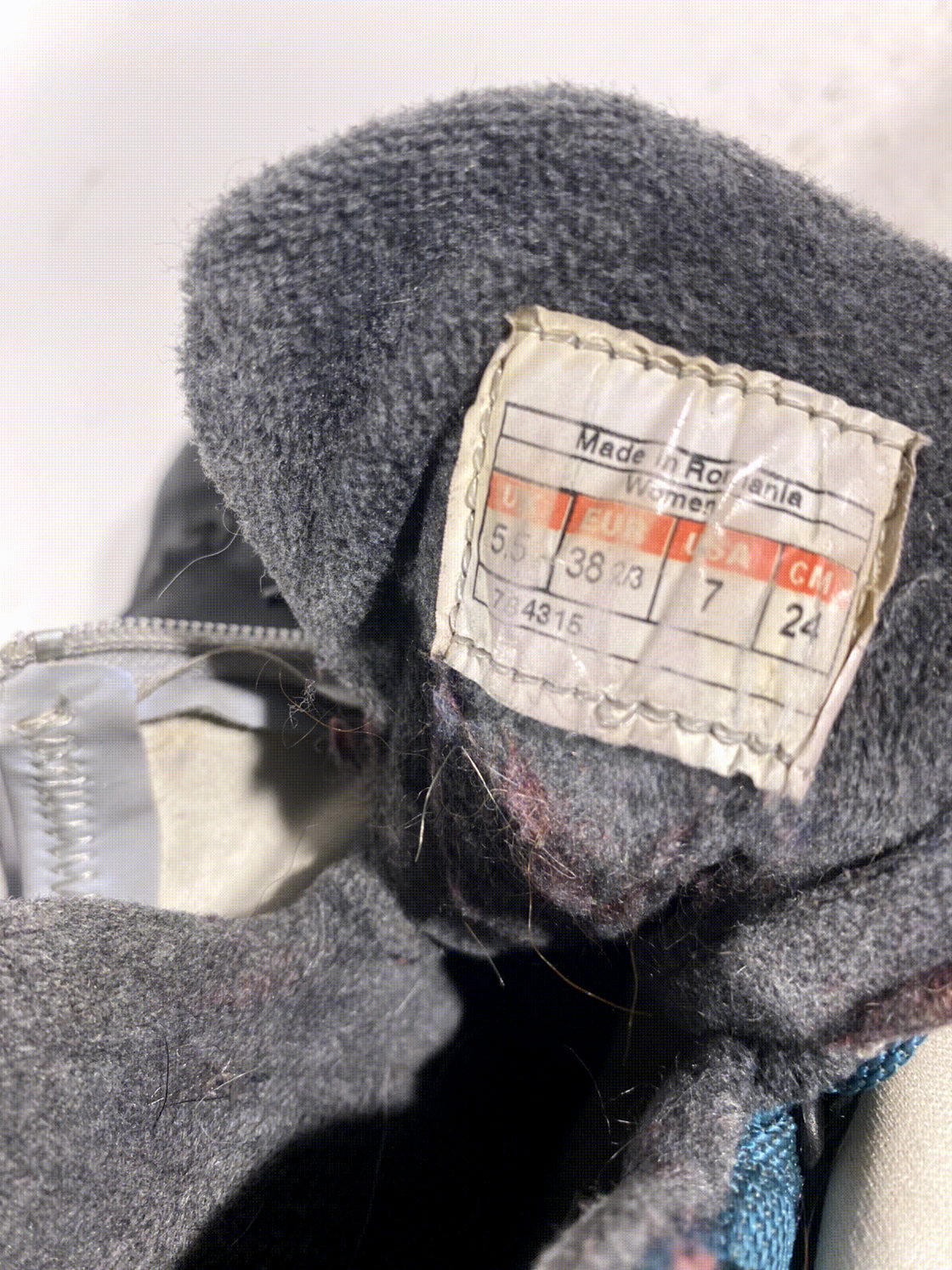 Salomon Nordic Cross Country Ski Boots Size EU38 2/3 US7 SNS Profil  3233