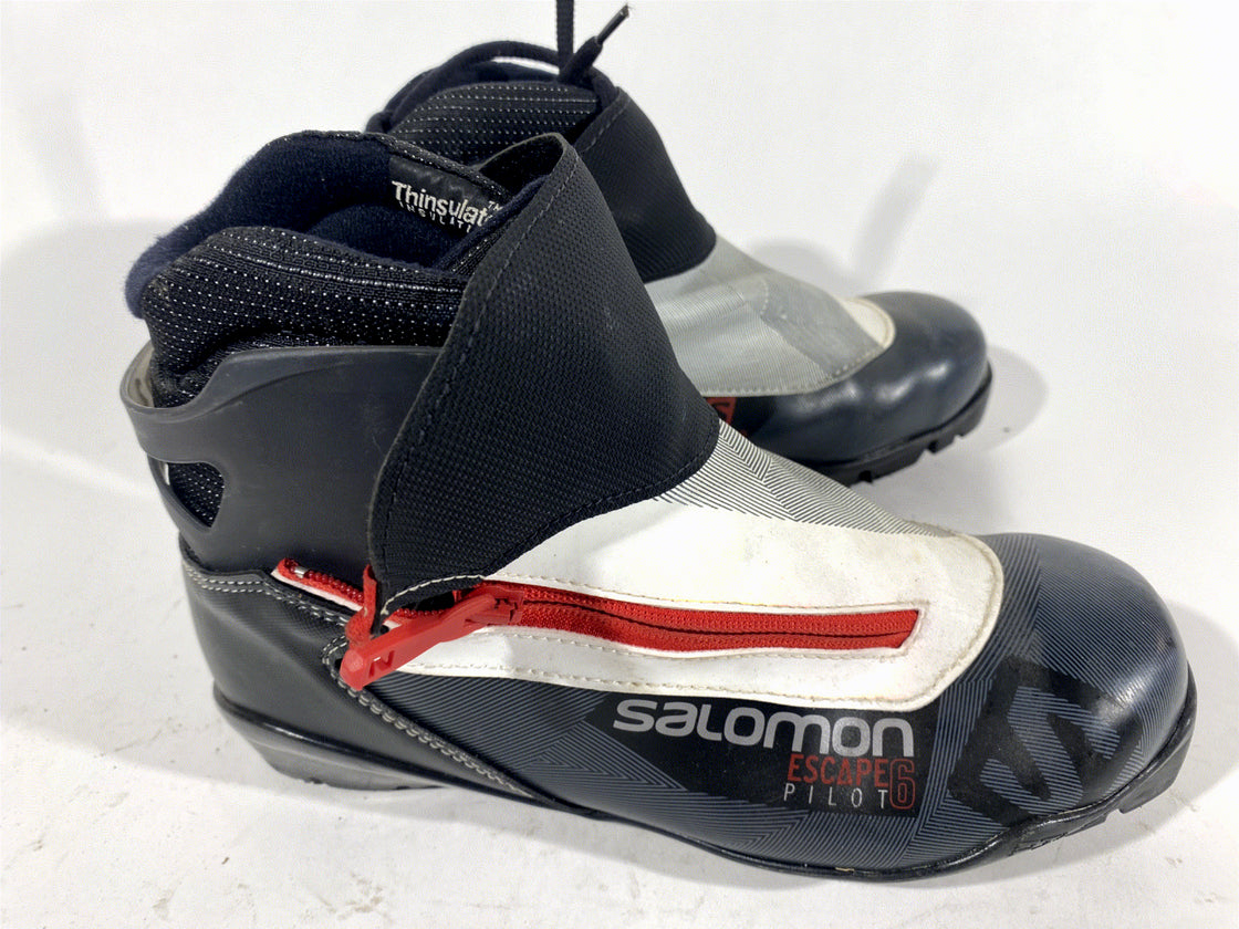 SALOMON Classic Nordic Cross Country Ski Boots Size EU38 2/3 US6 SNS Pilot 1370