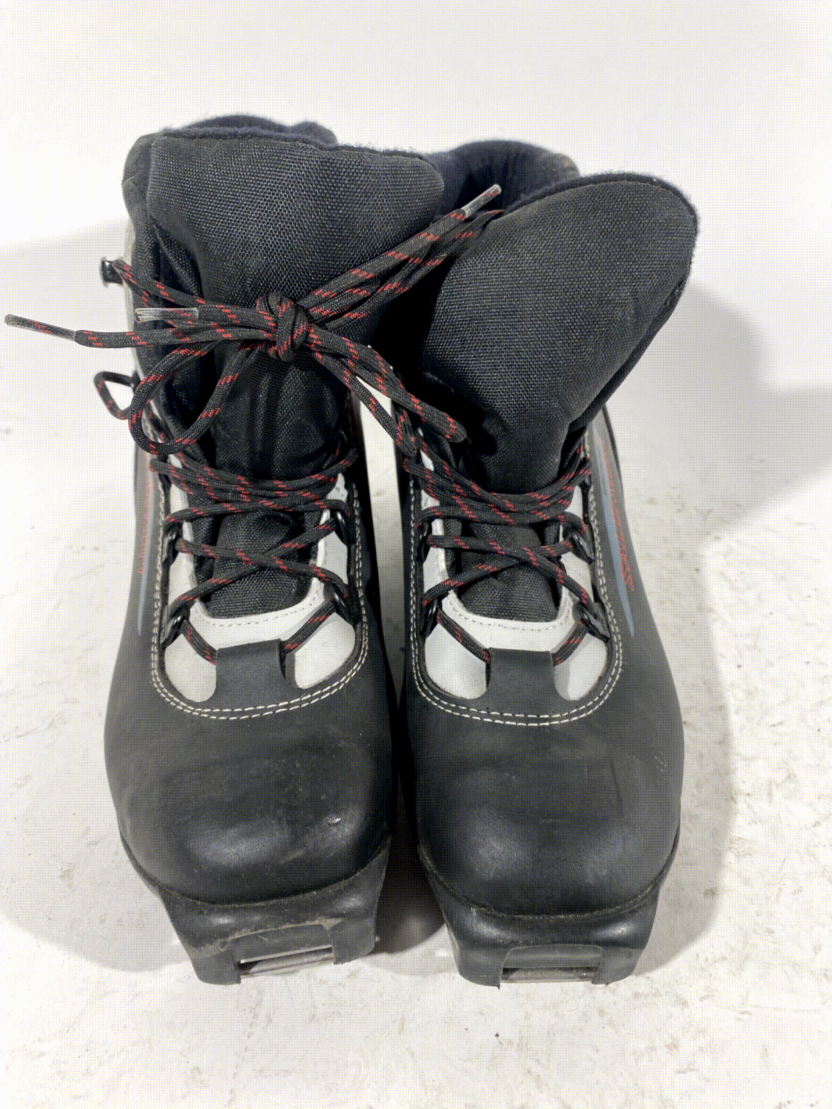 Salomon Escape Cross Country Ski Boots Classic SNS Profil EU 38.5 US 6 1401