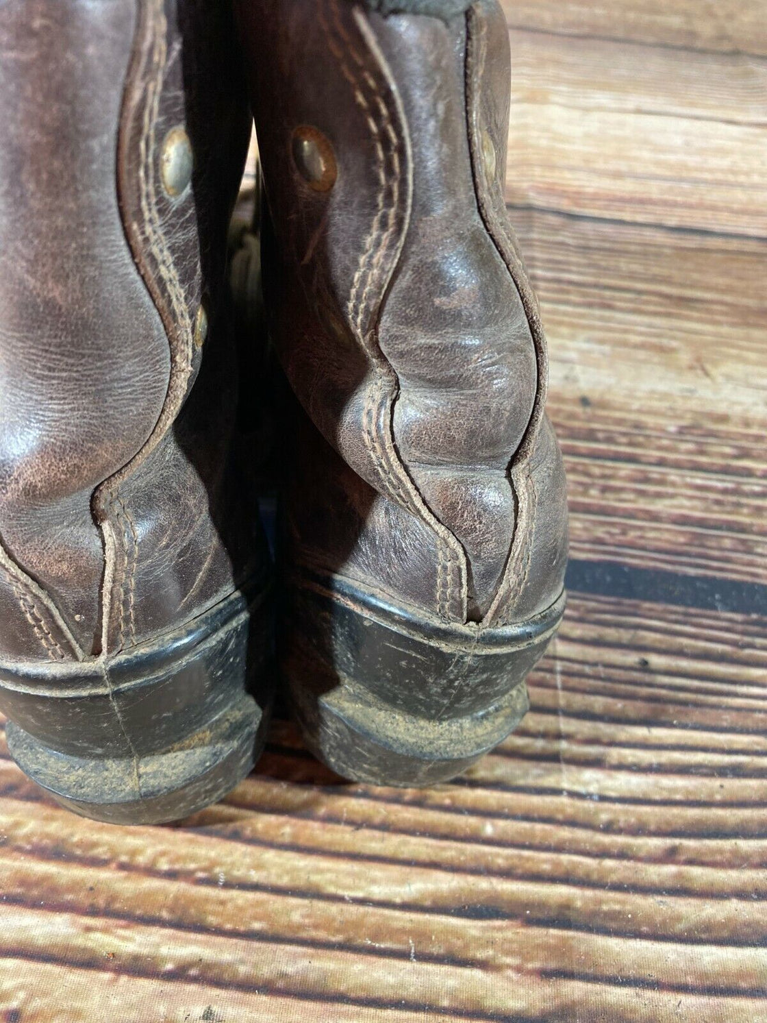 Vintage Leather Alpine Ski Boots EU43, UK9.5 Mondo 270 Cable Bindings KL160