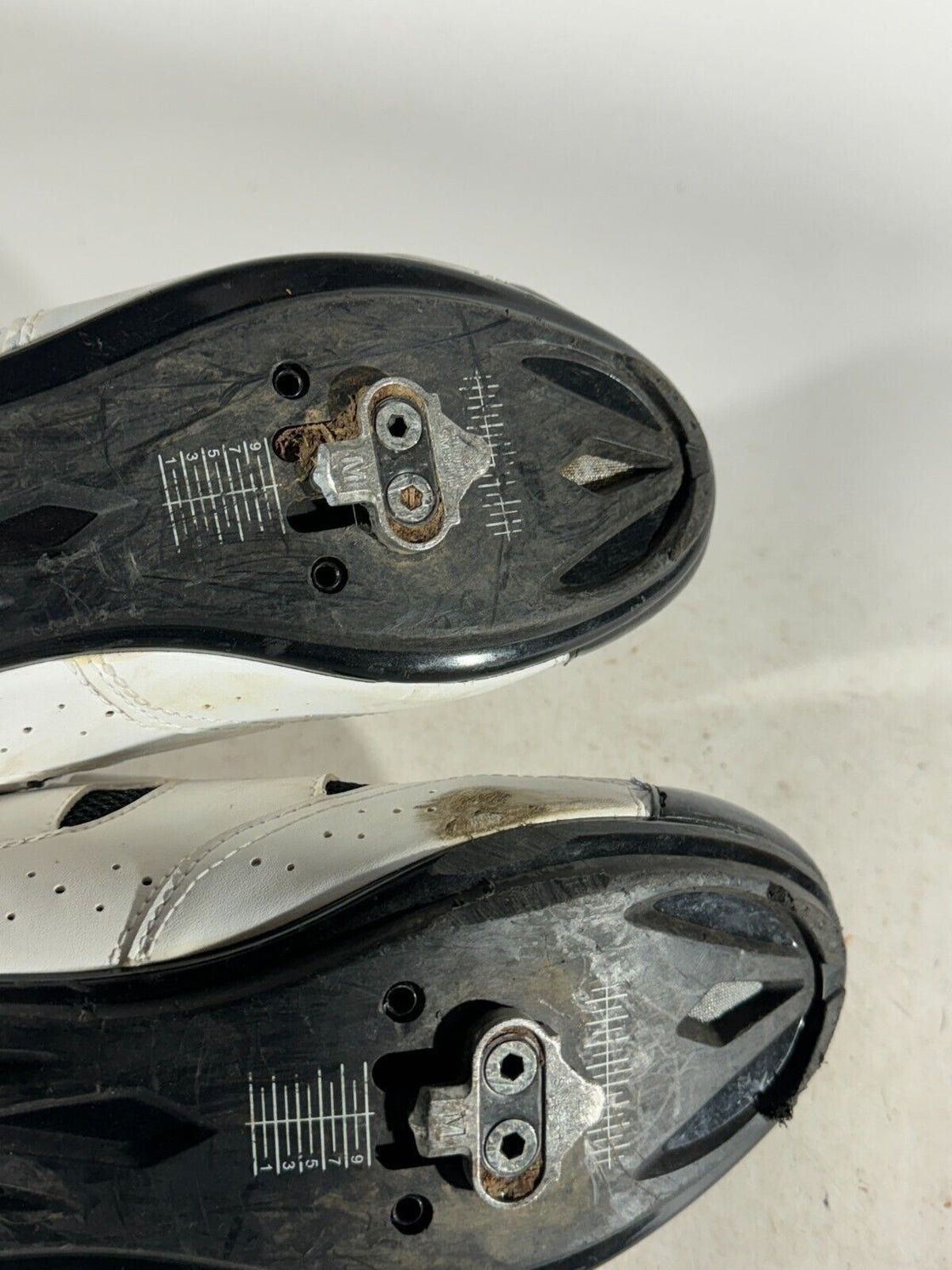 GIRO Techne Cycling Road Shoes EU43 US9.5 Mondo 265 cs491