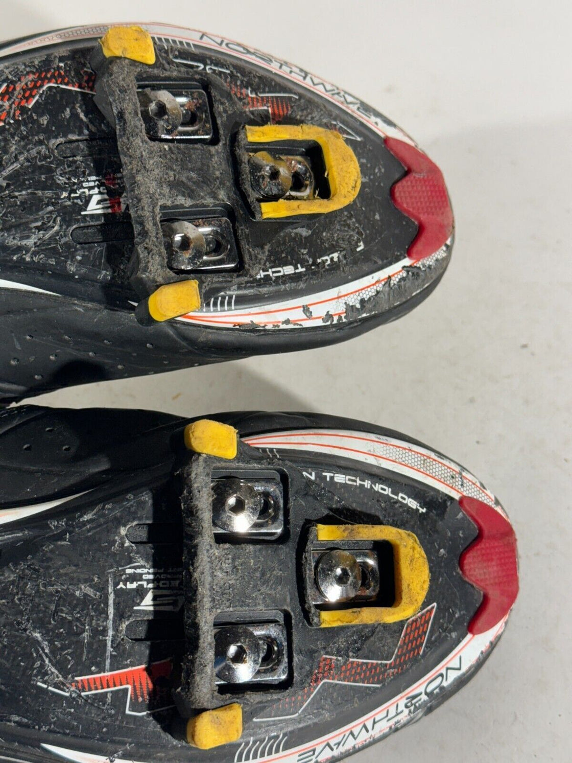 NORTHWAVE Evoliuton Cycling Road Shoes EU45 US12 Mondo 290 cs455