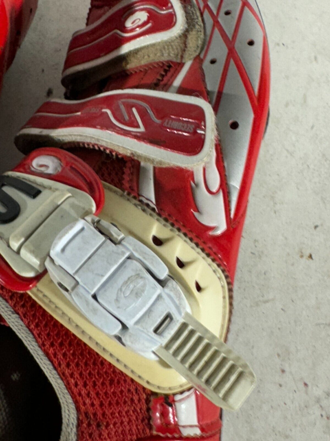 SIDI Carbon Cycling Road Shoes EU42 US8 UK7 Mondo 255 cs565