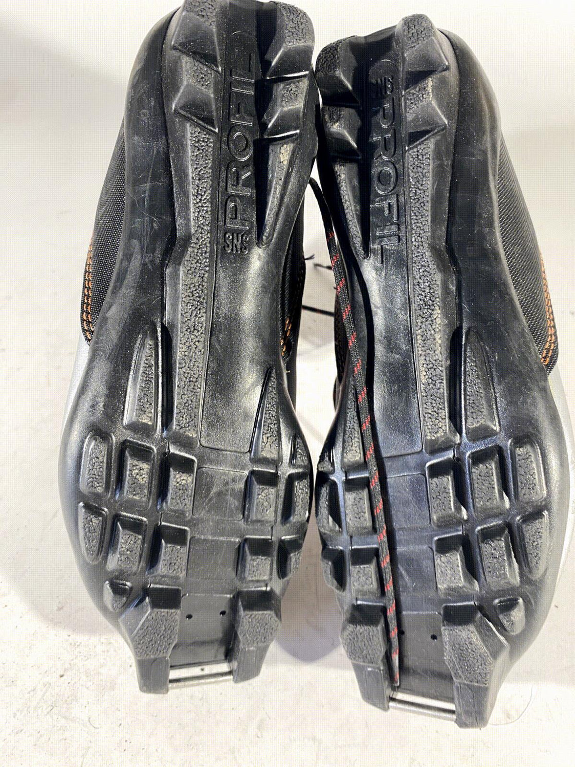 SALOMON Classic Nordic Cross Country Ski Boots Size EU37 1/3 US5 SNS Profil