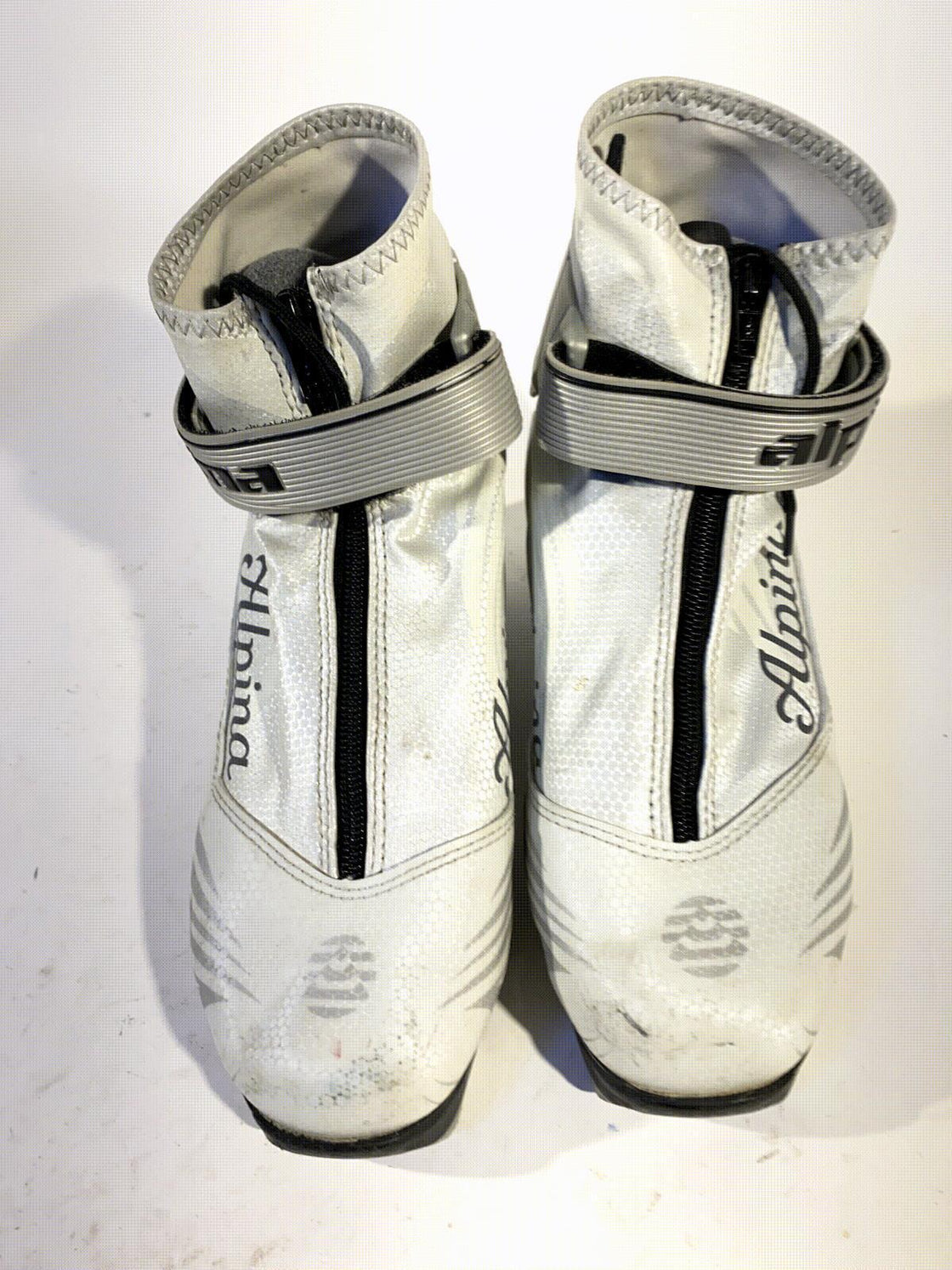 Alpina Eve 35T Nordic Cross Country Ski Boots Size EU38 US6 NNN bindings 32