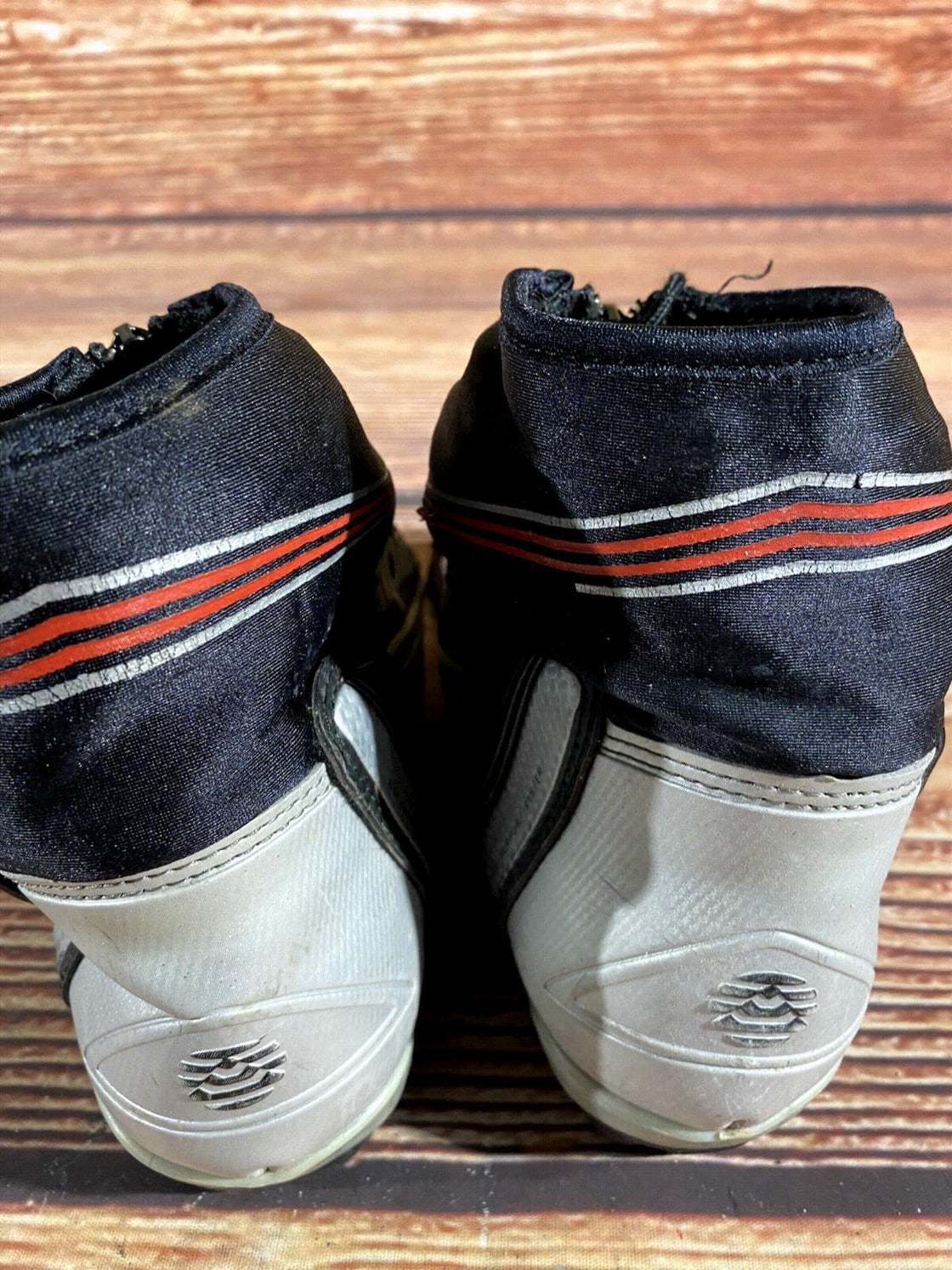 Alpina ST10 Nordic Cross Country Ski Boots Size EU38 US6 for NNN 697