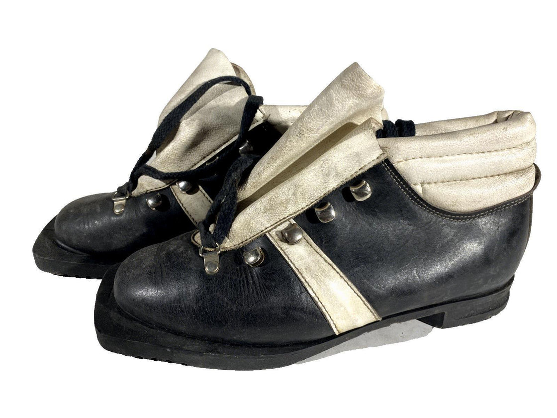 Vintage Nordic Cross Country Ski Boots EU38, US5.5 for NN 75mm