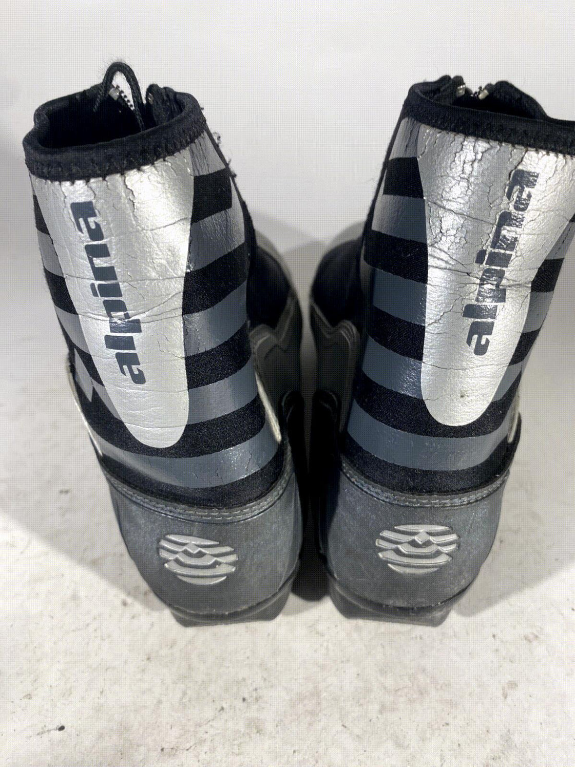 Alpina T10 Nordic Cross Country Ski Boots Size EU42 US9 for NNN
