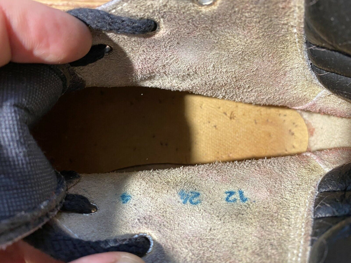 Vintage Alpine Ski Boots Downhill Skiing for Cable Bindings US5 UK4 Mondo 236