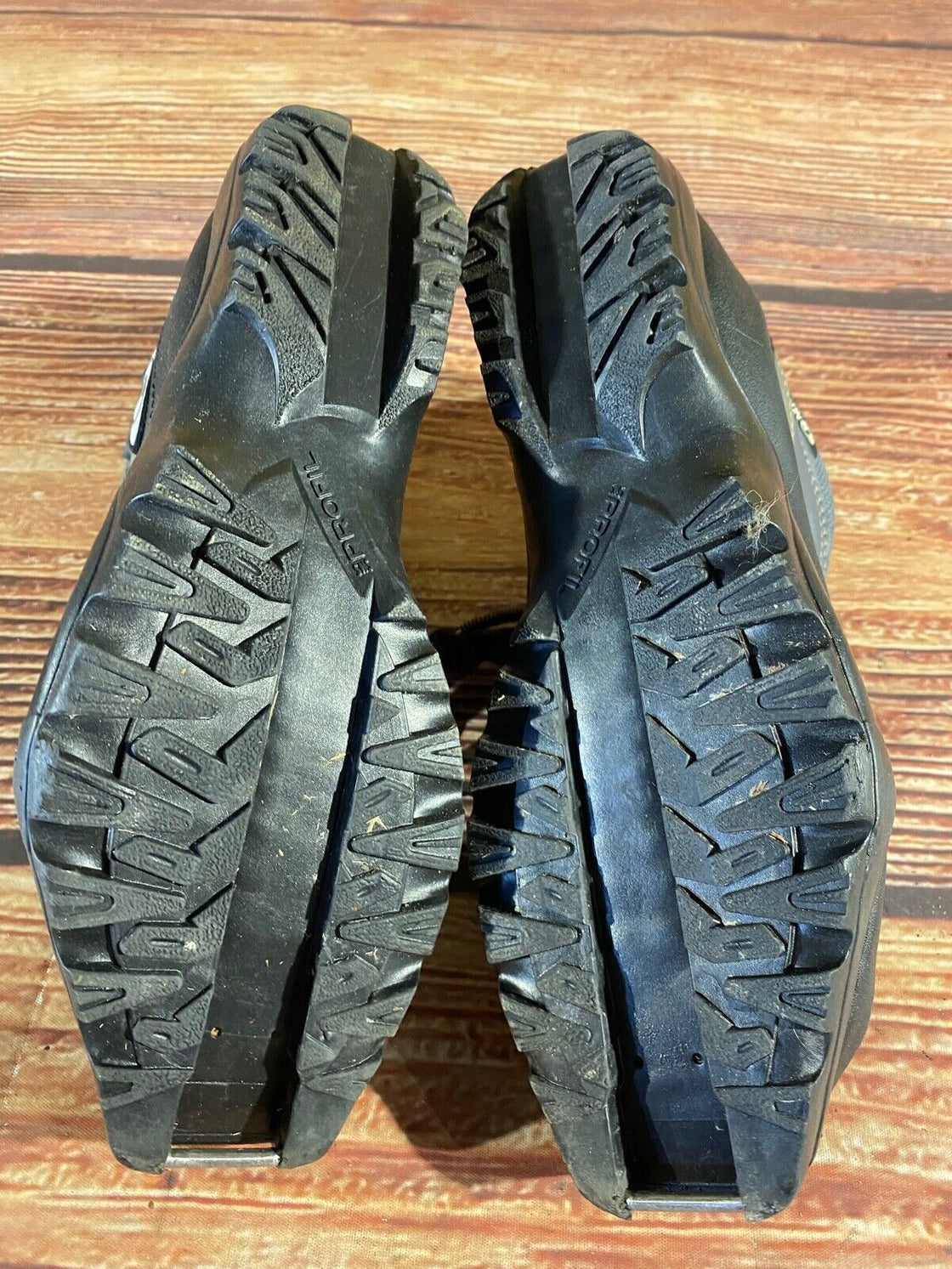 Salomon Nordic Cross Country Ski Boots Size EU41 US8.5 SNS Profil