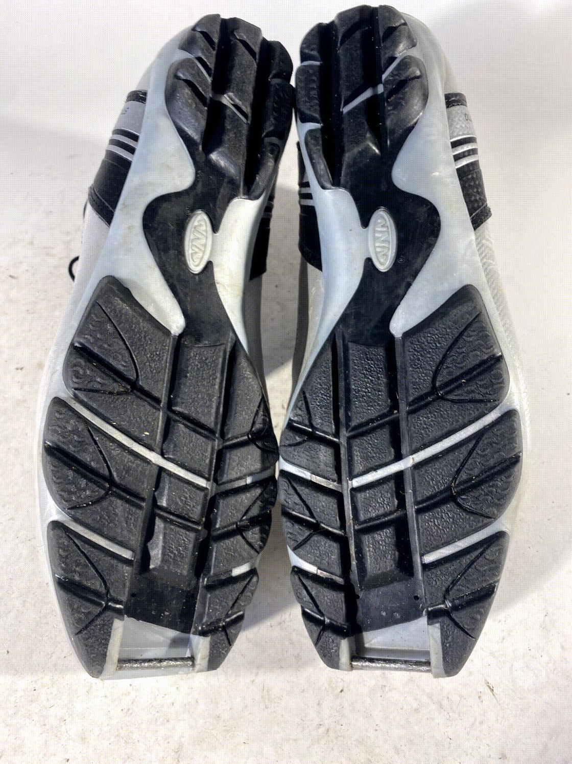 Alpina ST10 Classic Nordic Cross Country Ski Boots Size EU44 US10.5 for NNN 886