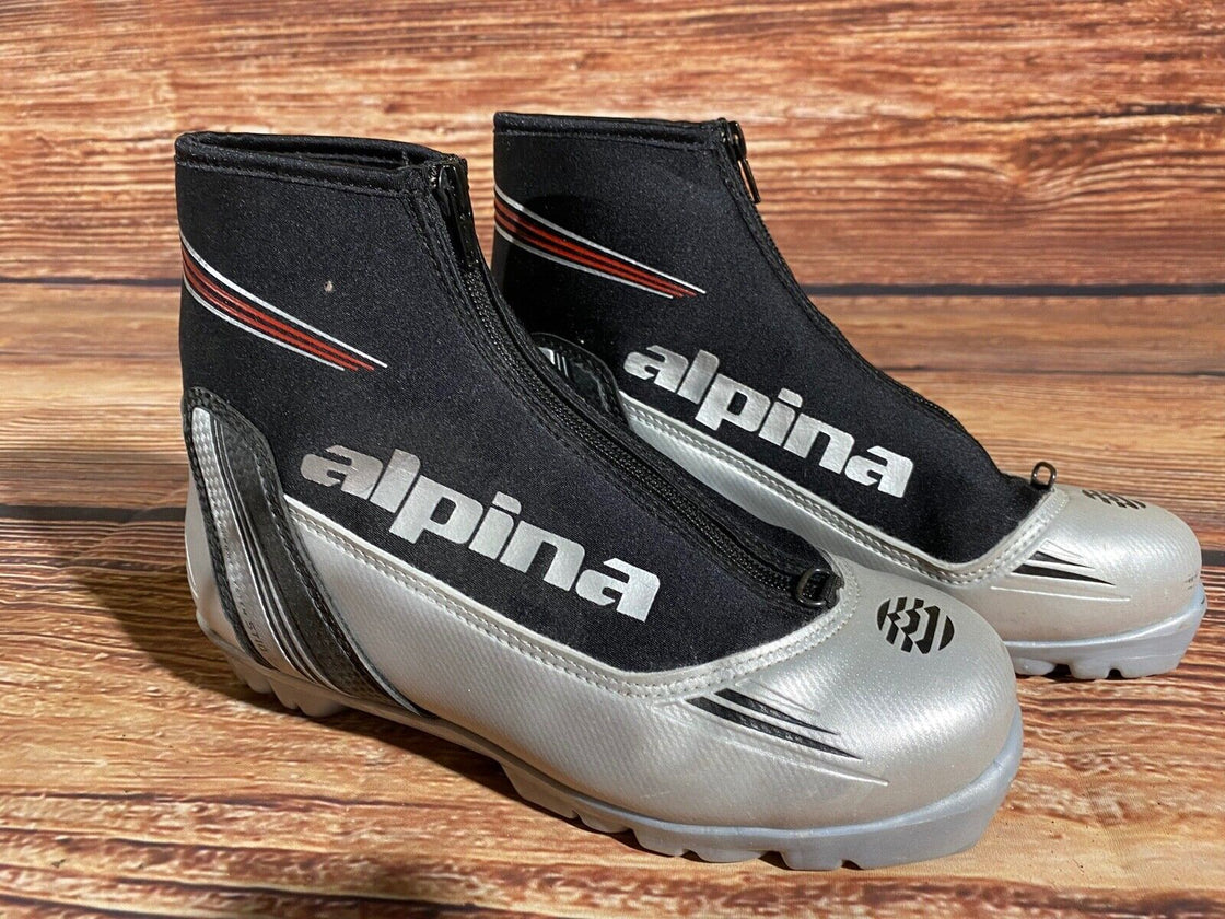 Alpina ST10 Nordic Cross Country Ski Boots Size EU38 US6 for NNN