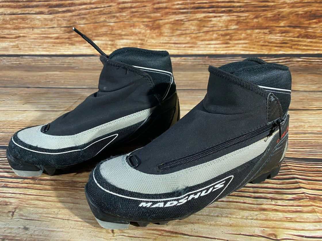 Madshus CT100 JR Kids Nordic Cross Country Ski Boots Size EU34 US2 NNN bindings