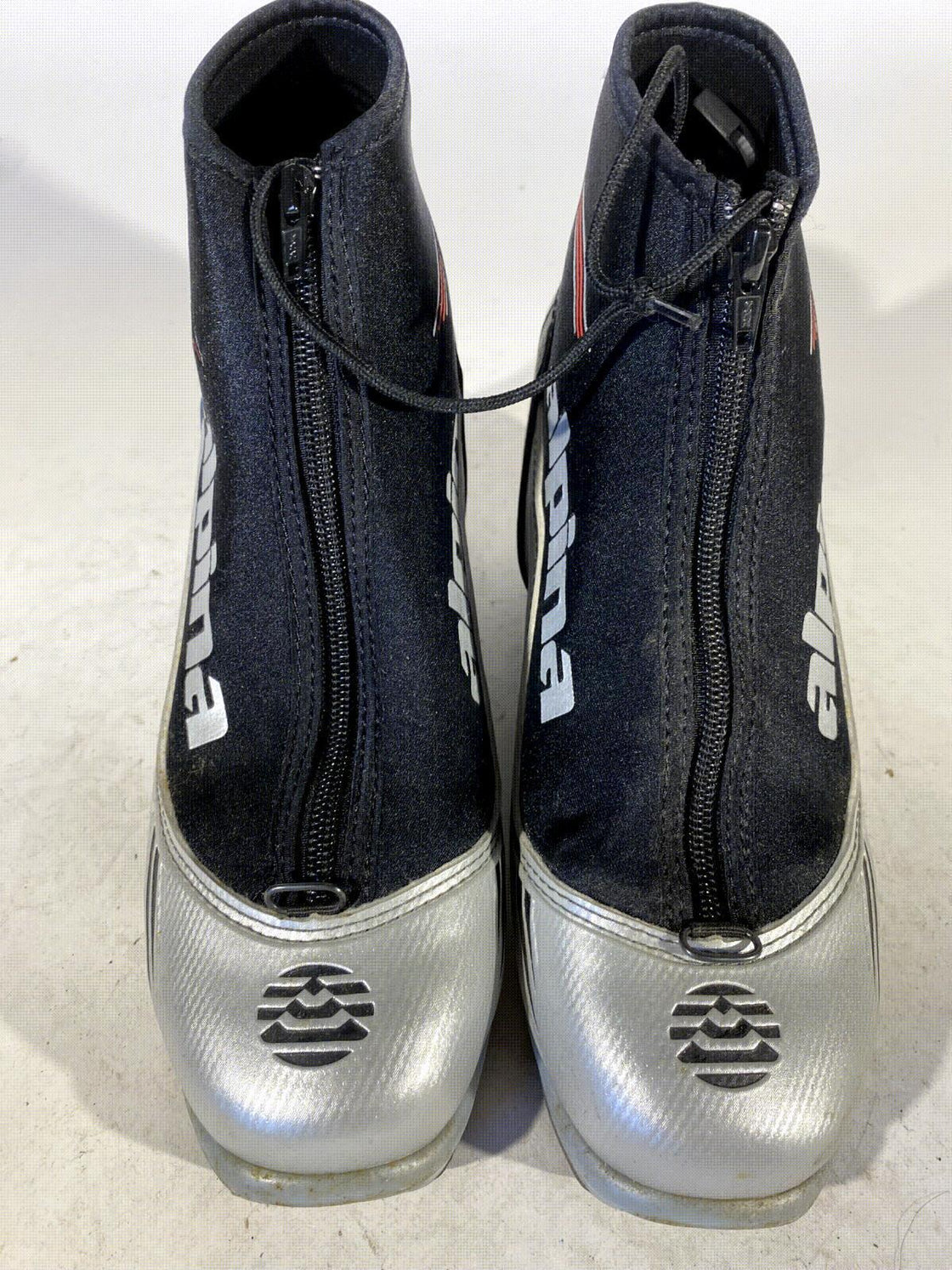 Alpina ST10 Nordic Cross Country Ski Boots Size EU39 US7 for NNN