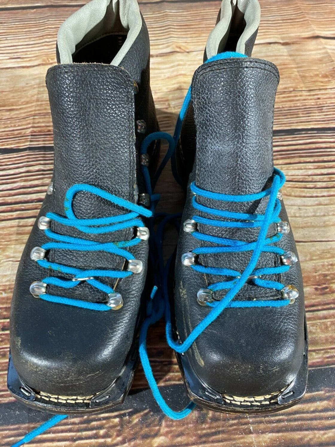 Vintage Cross Country Ski Boots Size EU41 US7.5 Kandahar Old Cable Bindings KL44