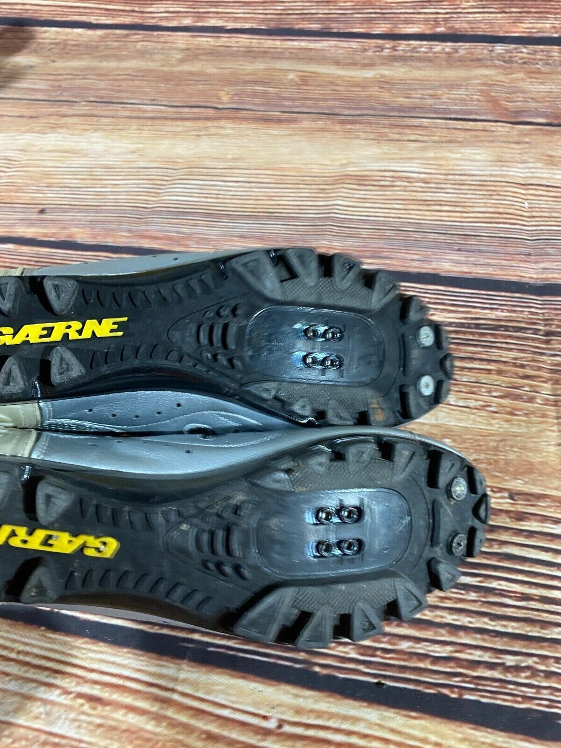 GAERNE Mtb Cycling Shoes Mountain Bike Size EU43 US9 Mondo 272