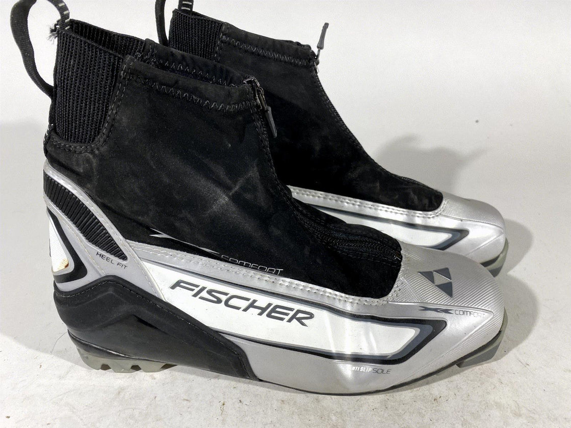Fischer XC Touring Nordic Cross Country Classic Ski Boots Size EU43 US9.5 NNN