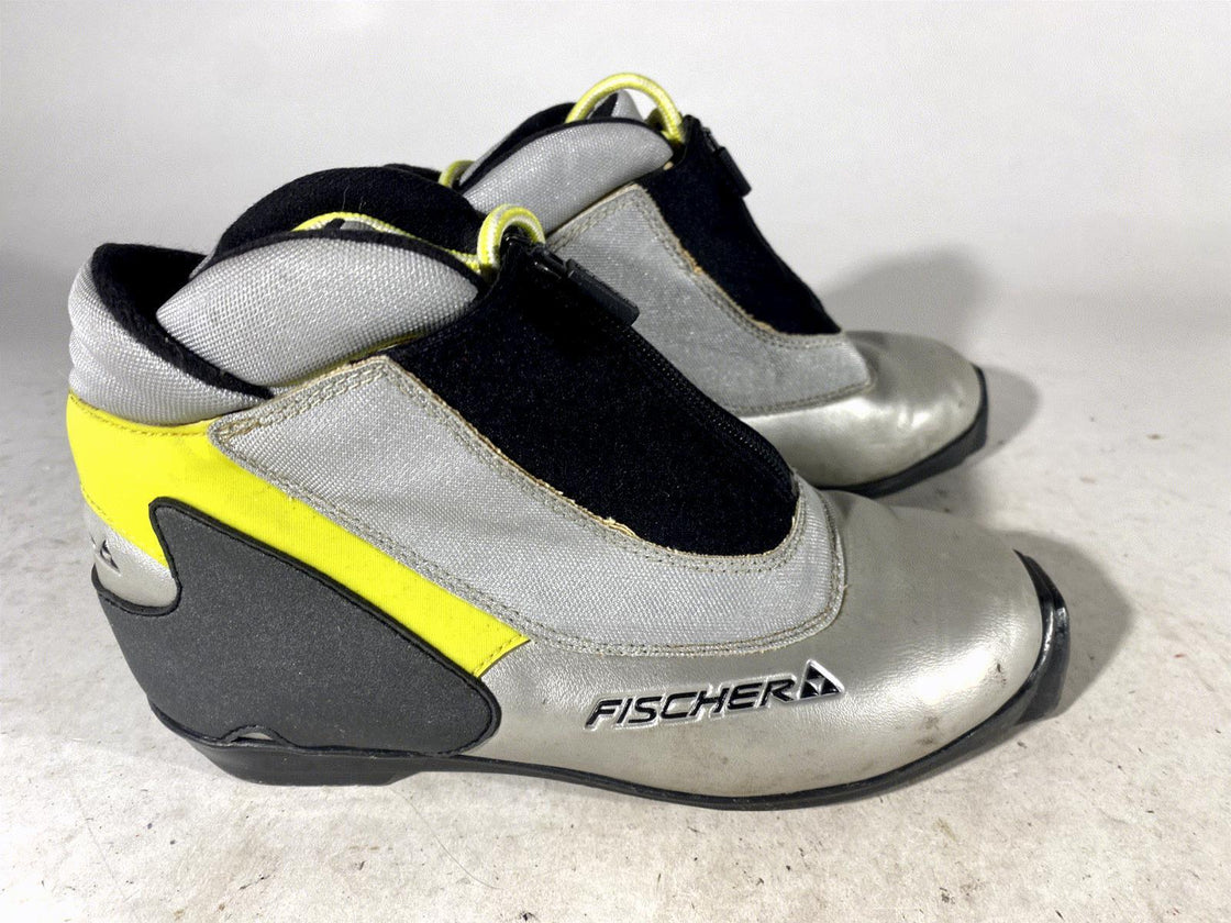 Fischer Classic Nordic Cross Country Ski Boots Size EU38 US6 SNS Profil