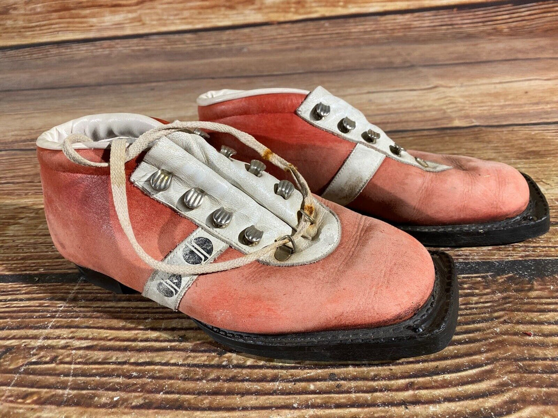 Nordpol Vintage Nordic Norm Cross Country Ski Boots Size EU37 US5.5 NN 75mm