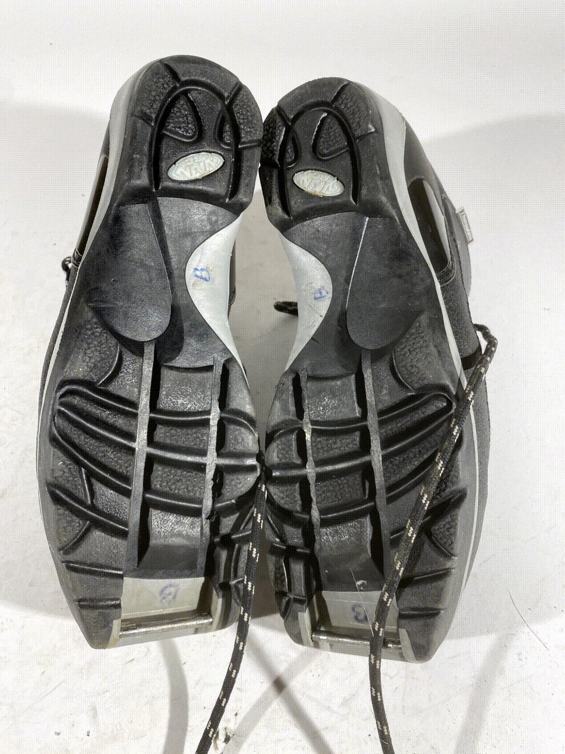 Alpina Alpitex Back Country Nordic Cross Country Ski Boots Size EU41 US8 NNN BC