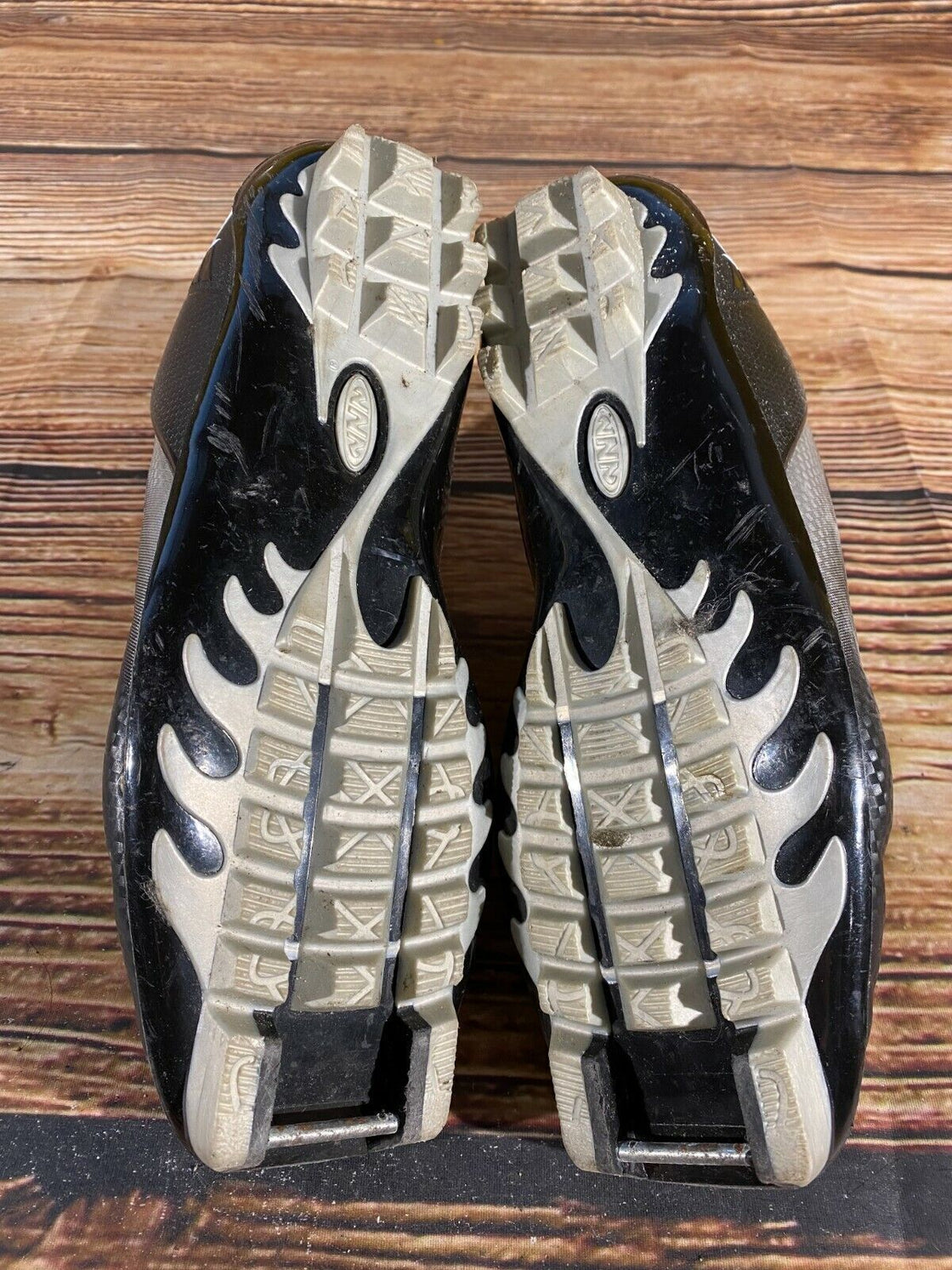 Madshus Race-C Nordic Cross Country Ski Boots Size EU39 US6 NNN bindings