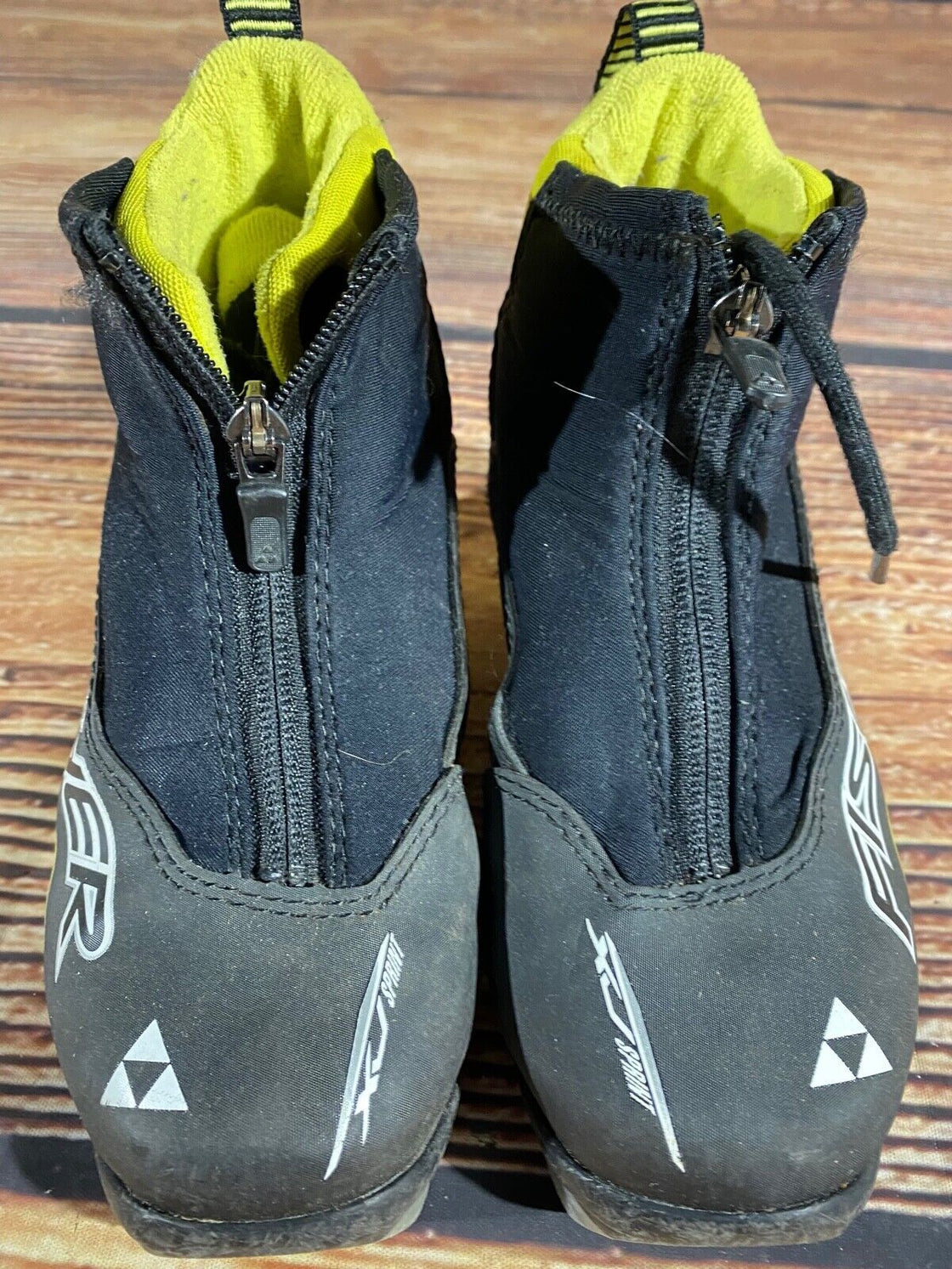 Fischer XJ Sprint Kids Cross Country Ski Boots Size EU30 US12 NNN F-566