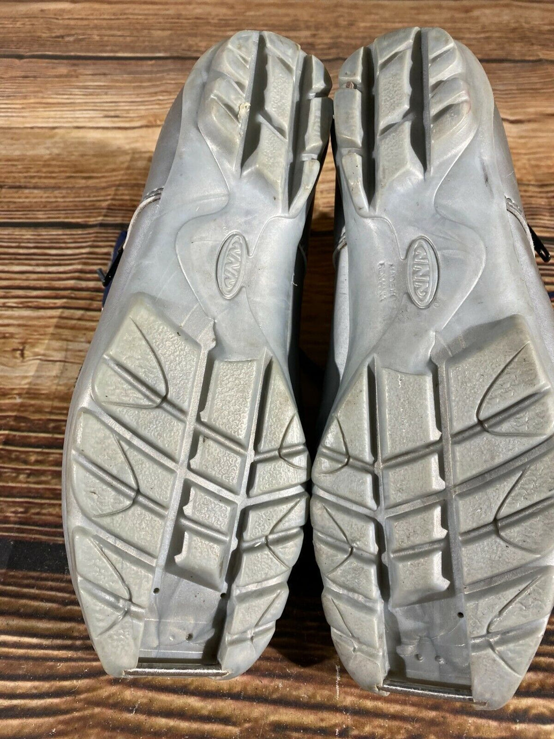 Alpina 311 Nordic Cross Country Ski Boots Size EU38 US6 NNN bindings 849
