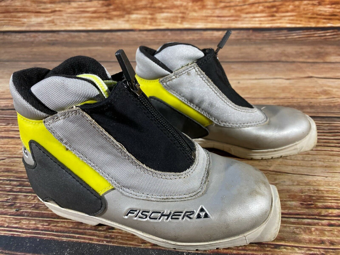 Fischer Kids Nordic Cross Country Ski Boots Size EU31 US12.5 SNS Profil F-346