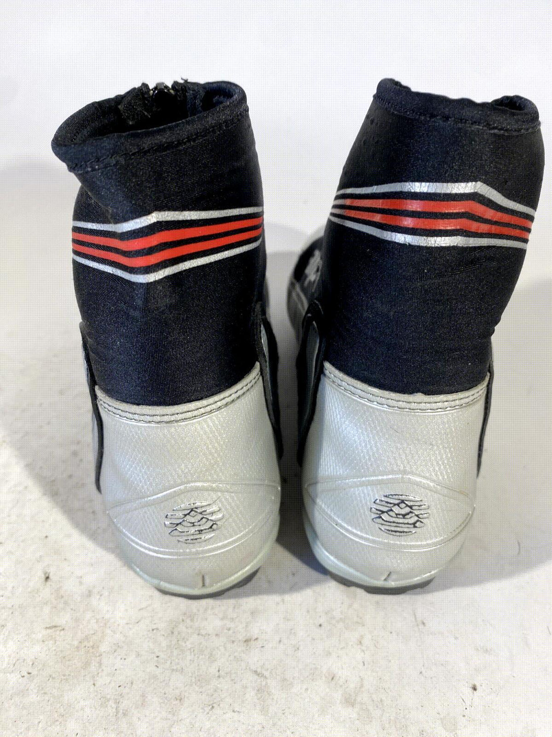 Alpina ST10 Cross Country Ski Boots Classic Size EU43 US9.5 NNN Rottefella