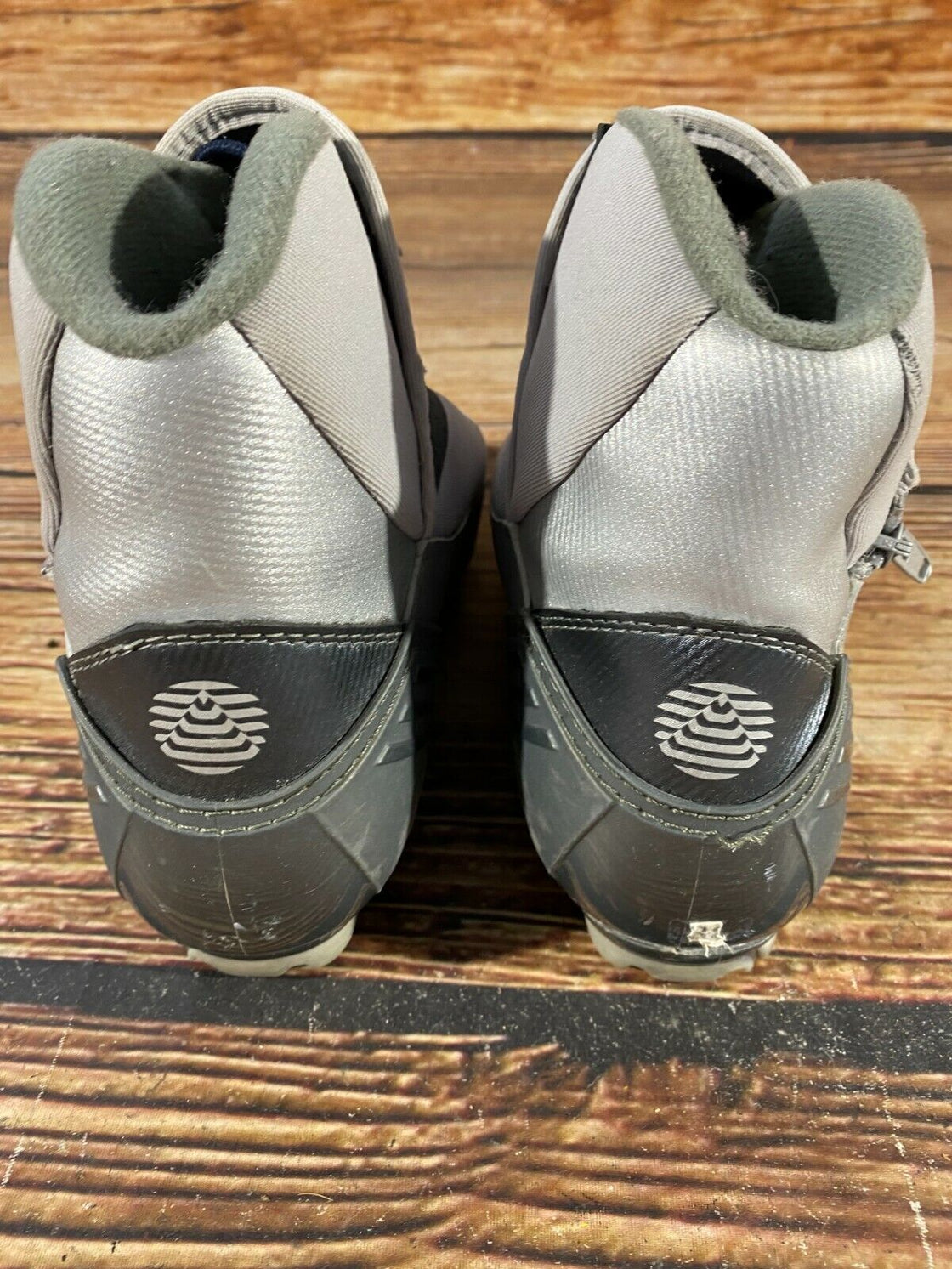 Alpina SP15L Nordic Cross Country Ski Boots Size EU38 US6 NNN bindings