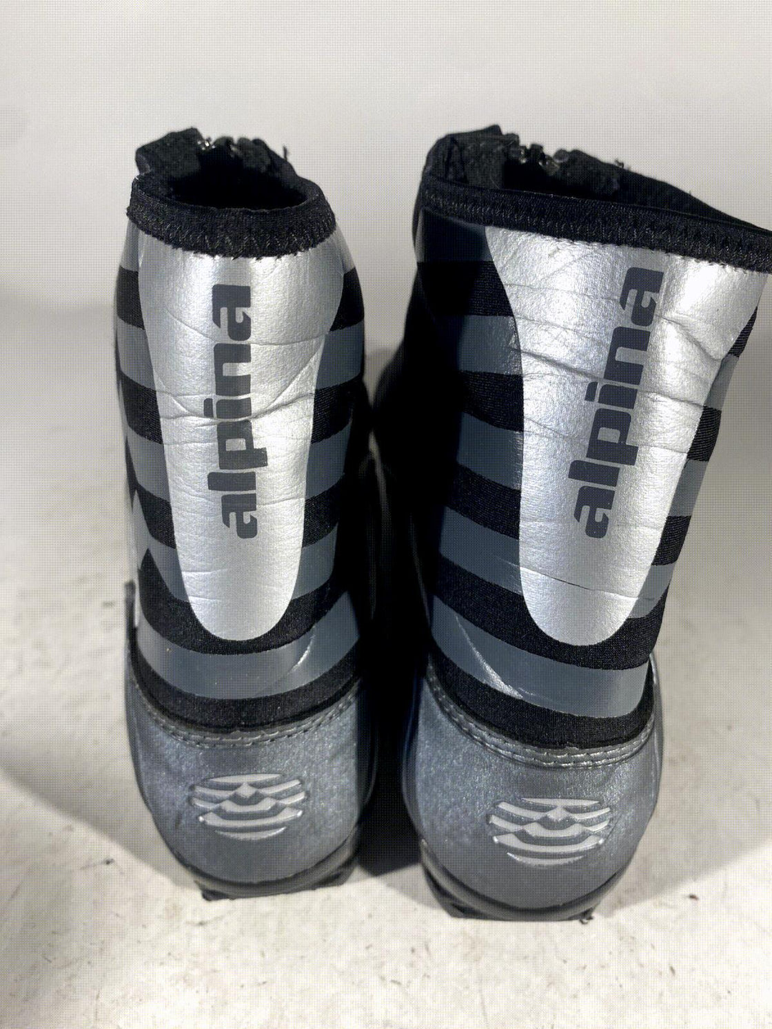 Alpina T10 Nordic Cross Country Ski Boots Size EU42 US9 for NNN 771