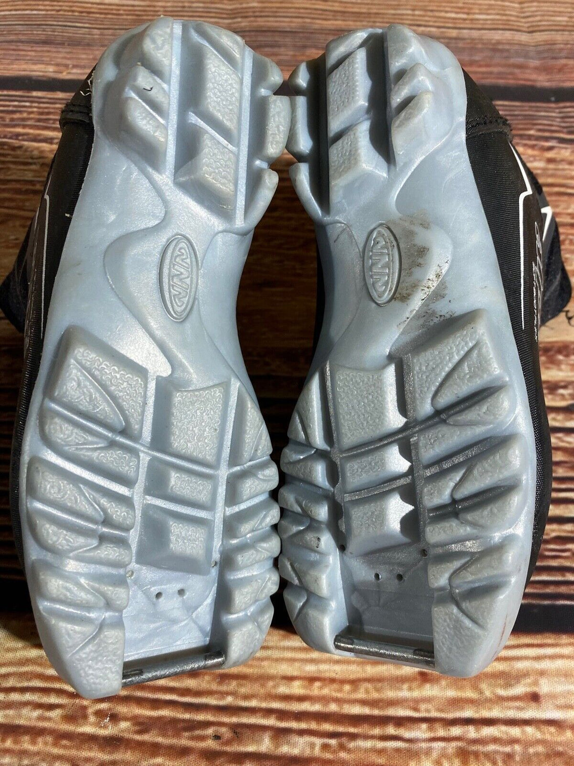 Alpina Frost Kids Nordic Cross Country Ski Boots Size EU29 US11 NNN A-1116