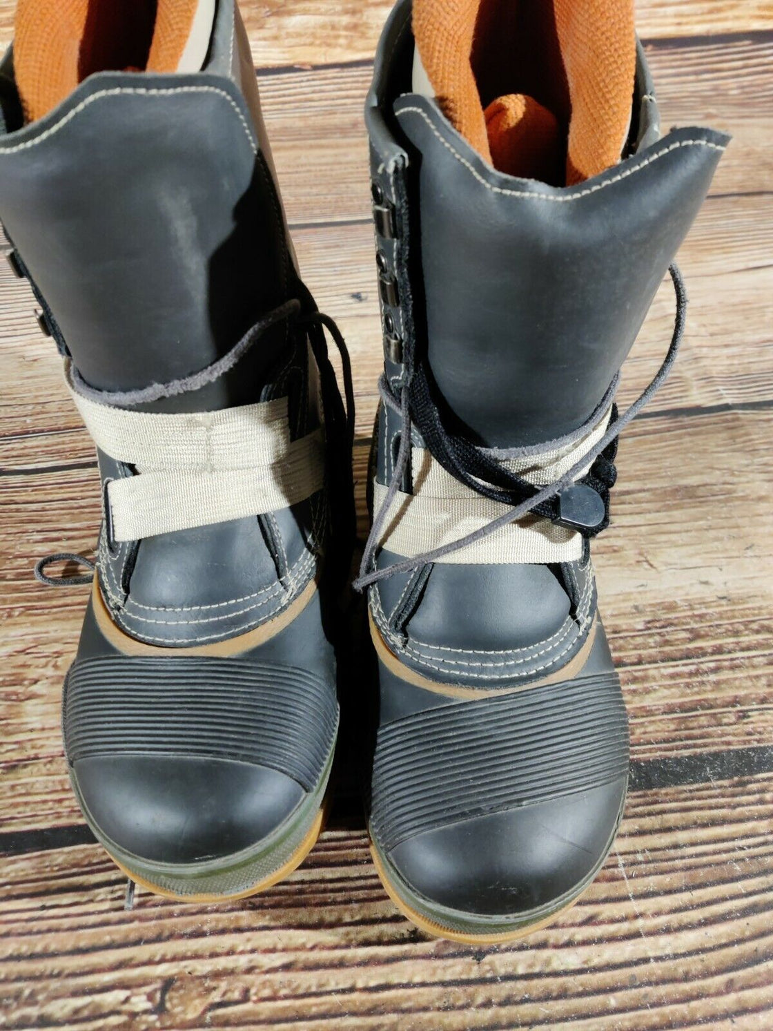 BURTON Work Snowboard Boots Size EU43, US9, UK8, Mondo 270 mm B