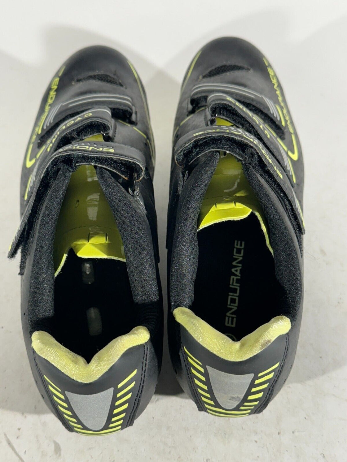 ENDURANCE Sports Cycling Road Shoes EU41 US7.5 Mondo 270 cs445