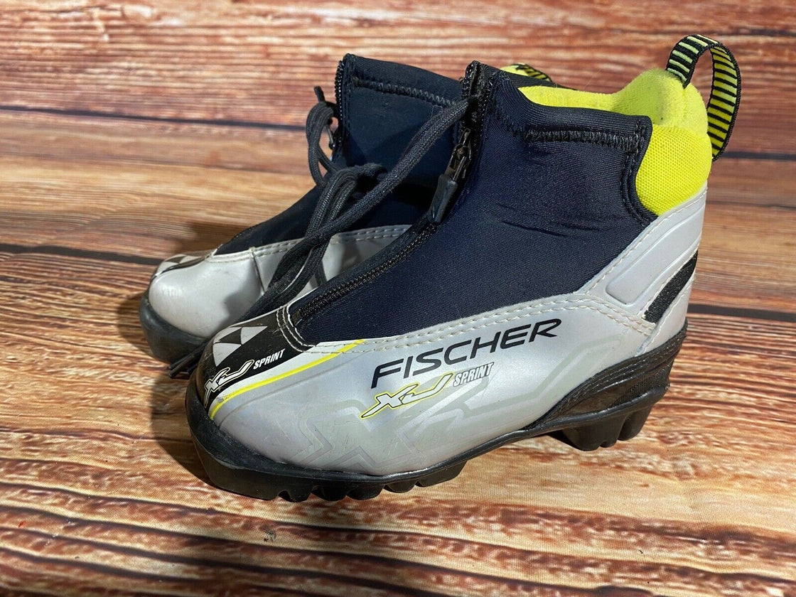 Fischer XJ Sprint Nordic Cross Country Ski Boots Kids Size EU28 US10.5 NNN F-618