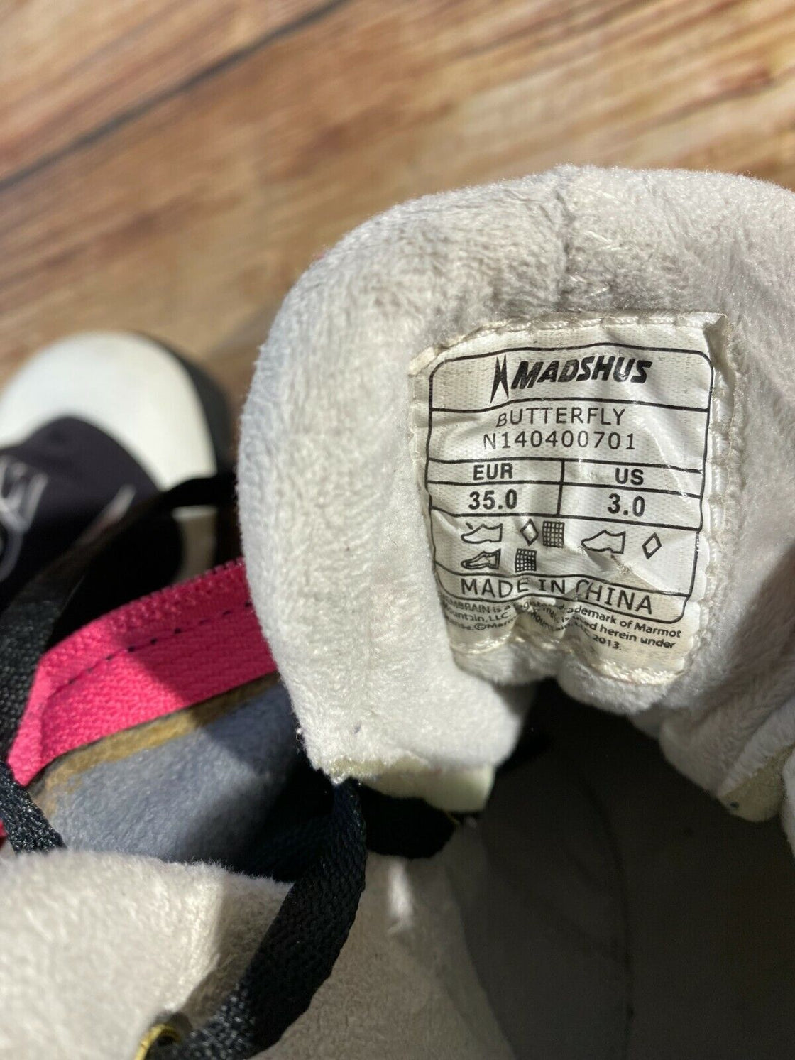 Madshus Buterfly Cross Country Ski Boots Size EU35 for NNN M-25