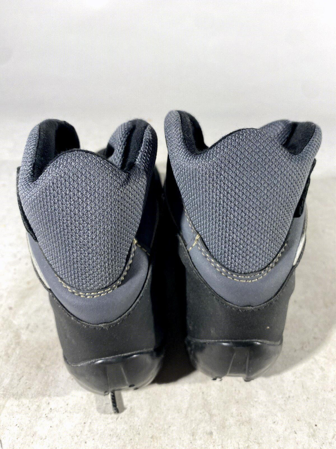 SALOMON Classic Nordic Cross Country Ski Boots Size EU37 US5.5 SNS Profil