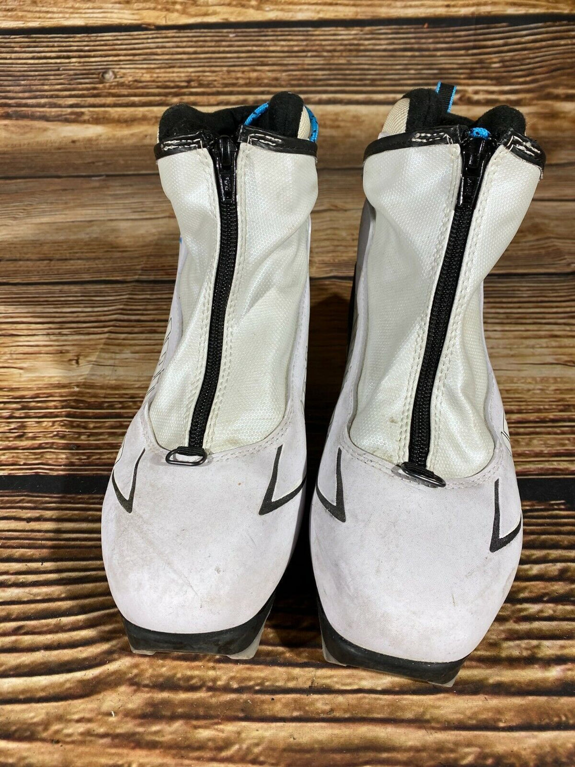 Alpina T5 Plus Cross Country Nordic Backcountry Ski Boots Size EU38 US6 NNN 652